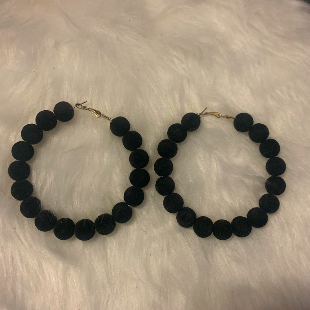 Black velvet earrings